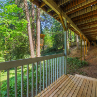 15604 SE 42nd Place, Bellevue, WA 98006