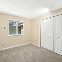 15604 SE 42nd Place, Bellevue, WA 98006