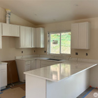 565 Rainbow Drive, Sedro Woolley, WA 98284