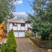 6008 116th Avenue NE, Kirkland, WA 98033