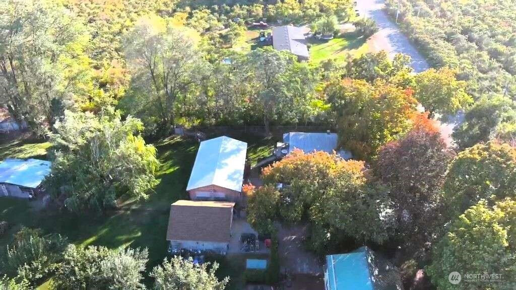 44 Weatherstone Road, Omak, WA 98841