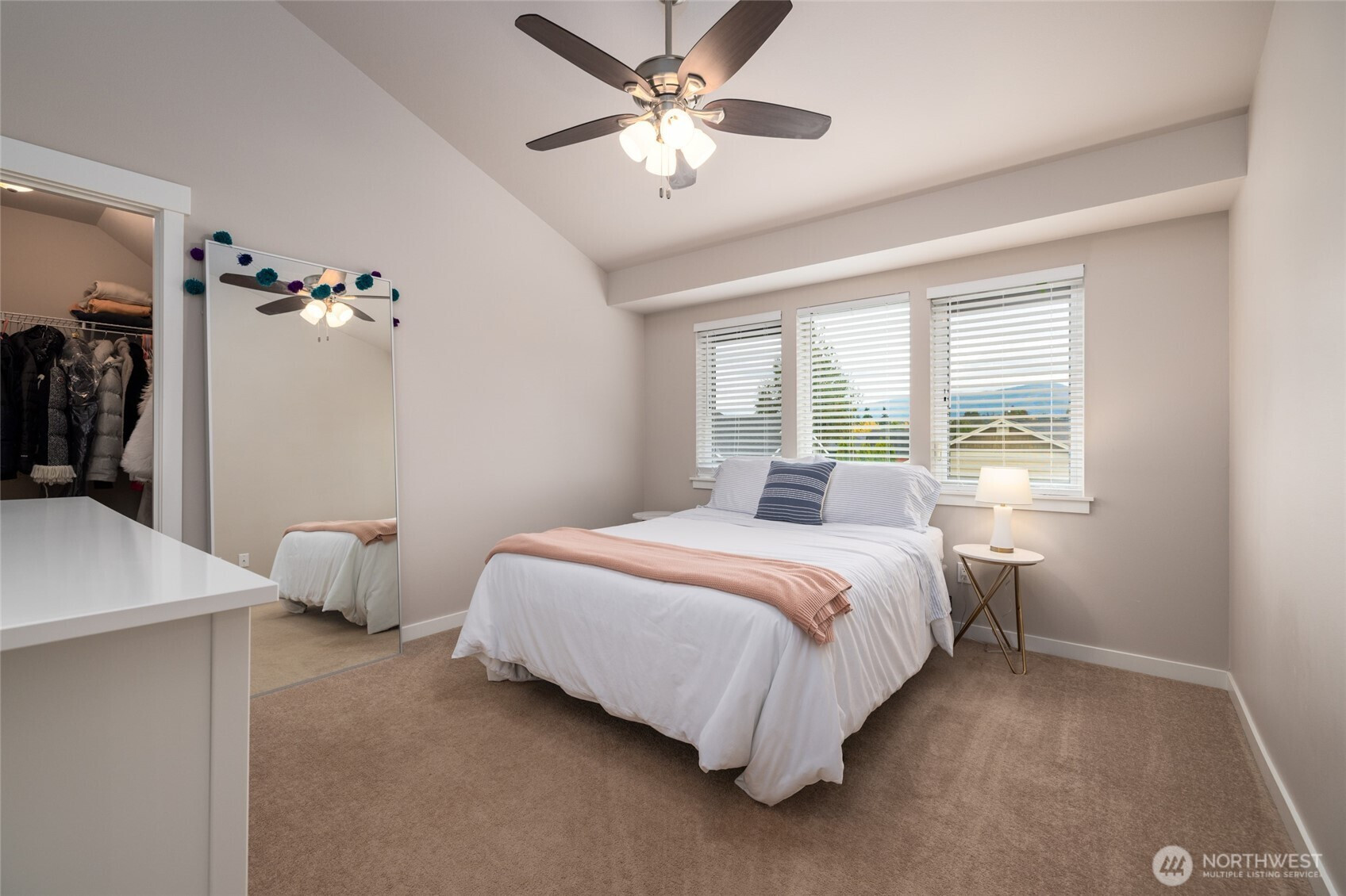 1107 Harmony Lane, Mount Vernon, WA 98274