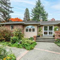 13934 SE 241st Street, Kent, WA 98042