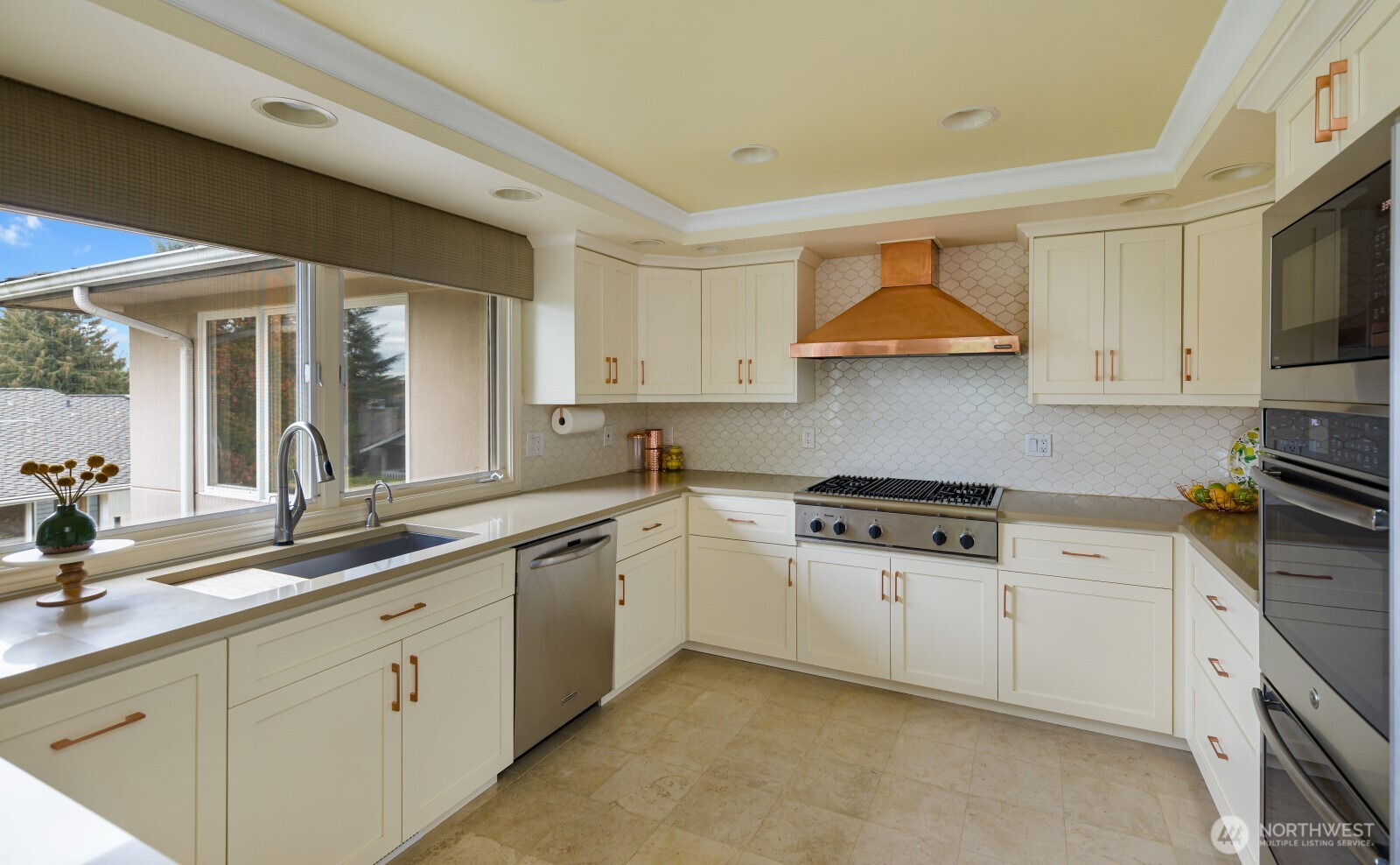 13934 SE 241st Street, Kent, WA 98042