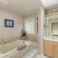 13934 SE 241st Street, Kent, WA 98042