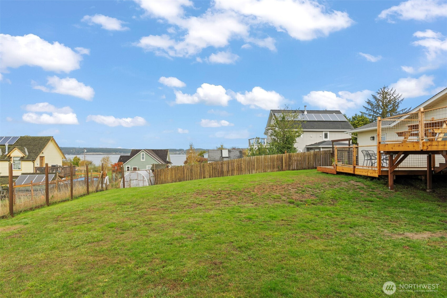 650 NE Otis Street, Coupeville, WA 98239
