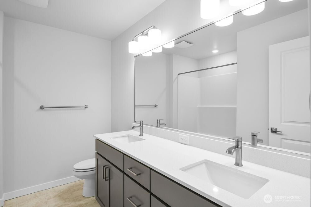 13209 NE 127th Way, Kirkland, WA 98034