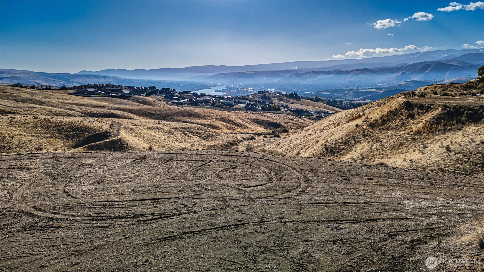 180 Sequoia Lane, Wenatchee, WA 98801