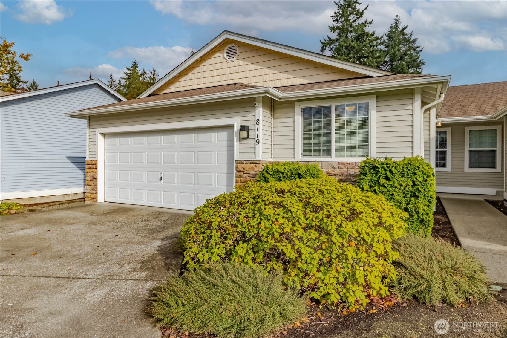 8119 117th Street Ct E, Puyallup, WA 98373