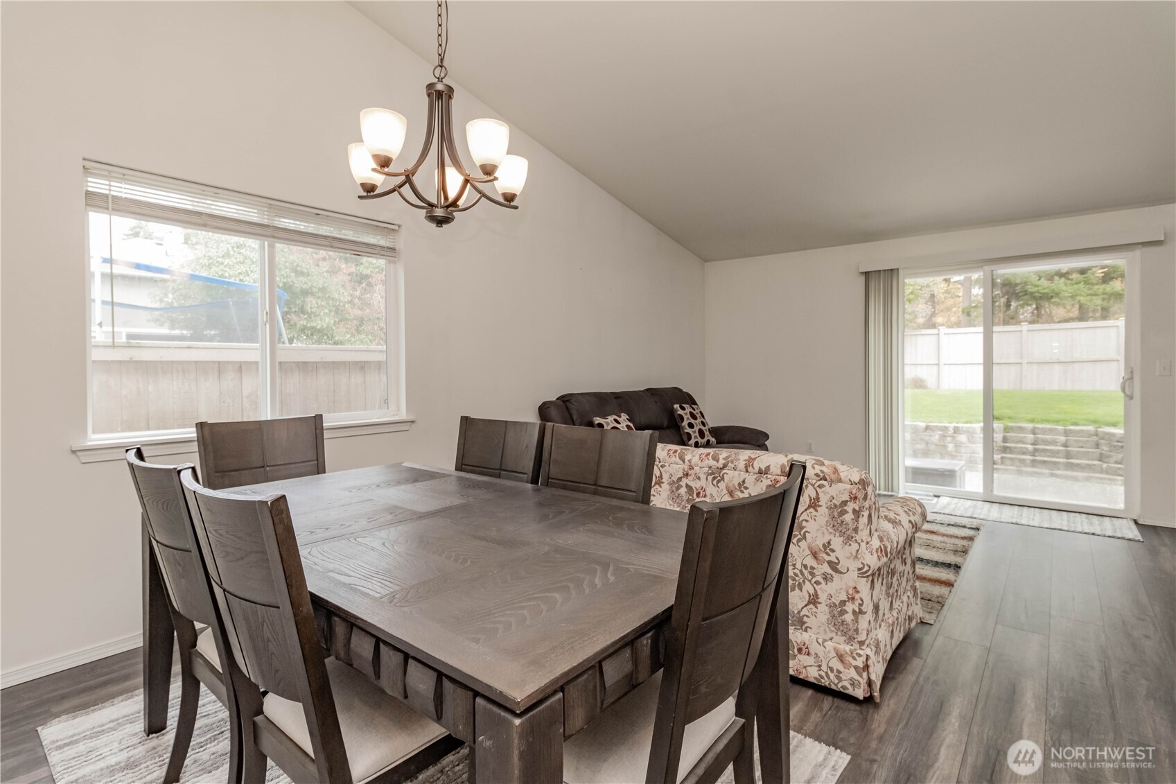 8119 117th Street Ct E, Puyallup, WA 98373