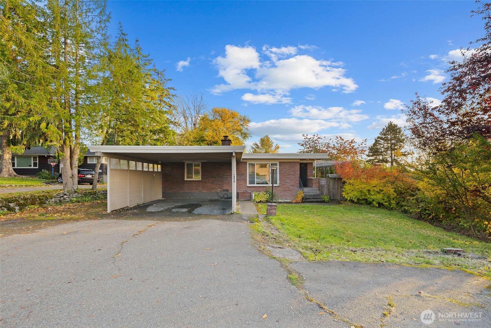 6107 S 124th Street, Seattle, WA 98178