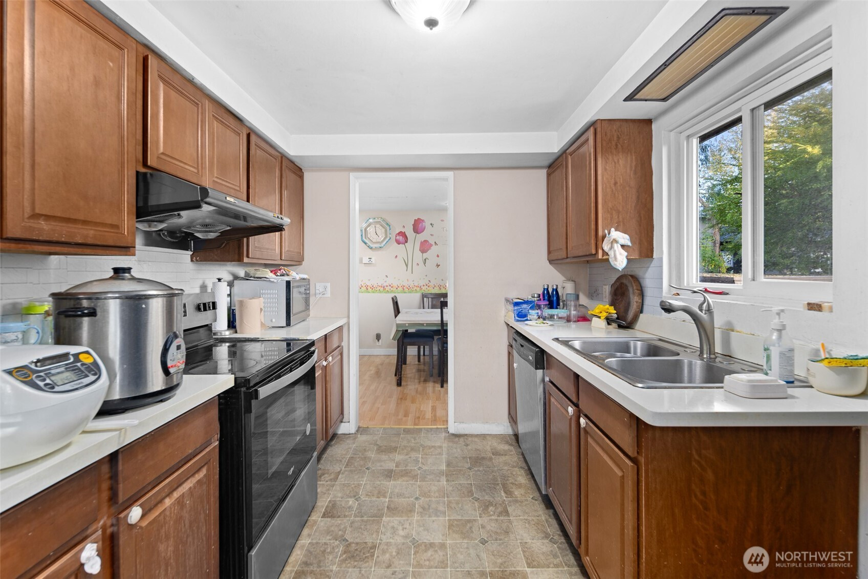 6107 S 124th Street, Seattle, WA 98178