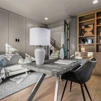 912 18th Avenue W, Kirkland, WA 98033