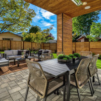 912 18th Avenue W, Kirkland, WA 98033