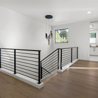 912 18th Avenue W, Kirkland, WA 98033