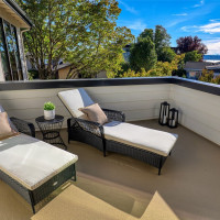 912 18th Avenue W, Kirkland, WA 98033