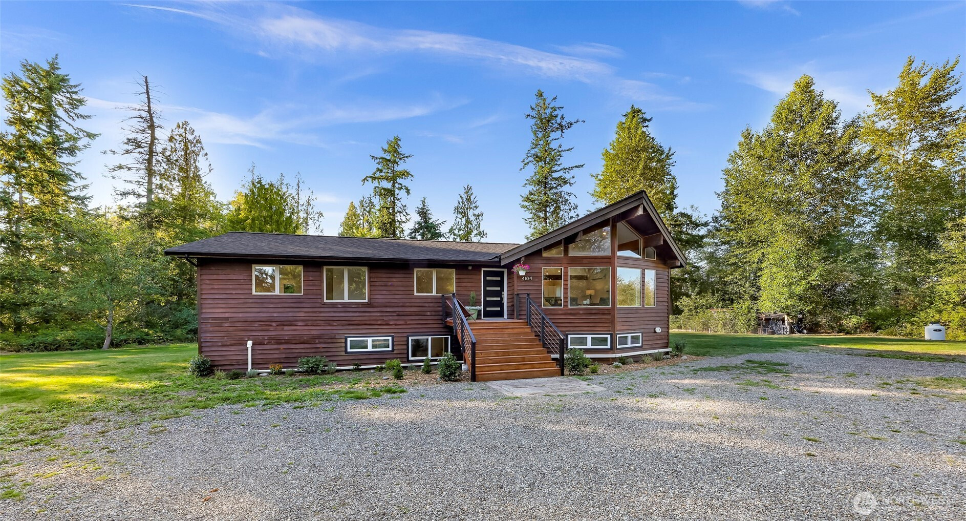 4104 Loomis Trail Road, Blaine, WA 98230