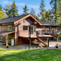 4104 Loomis Trail Road, Blaine, WA 98230