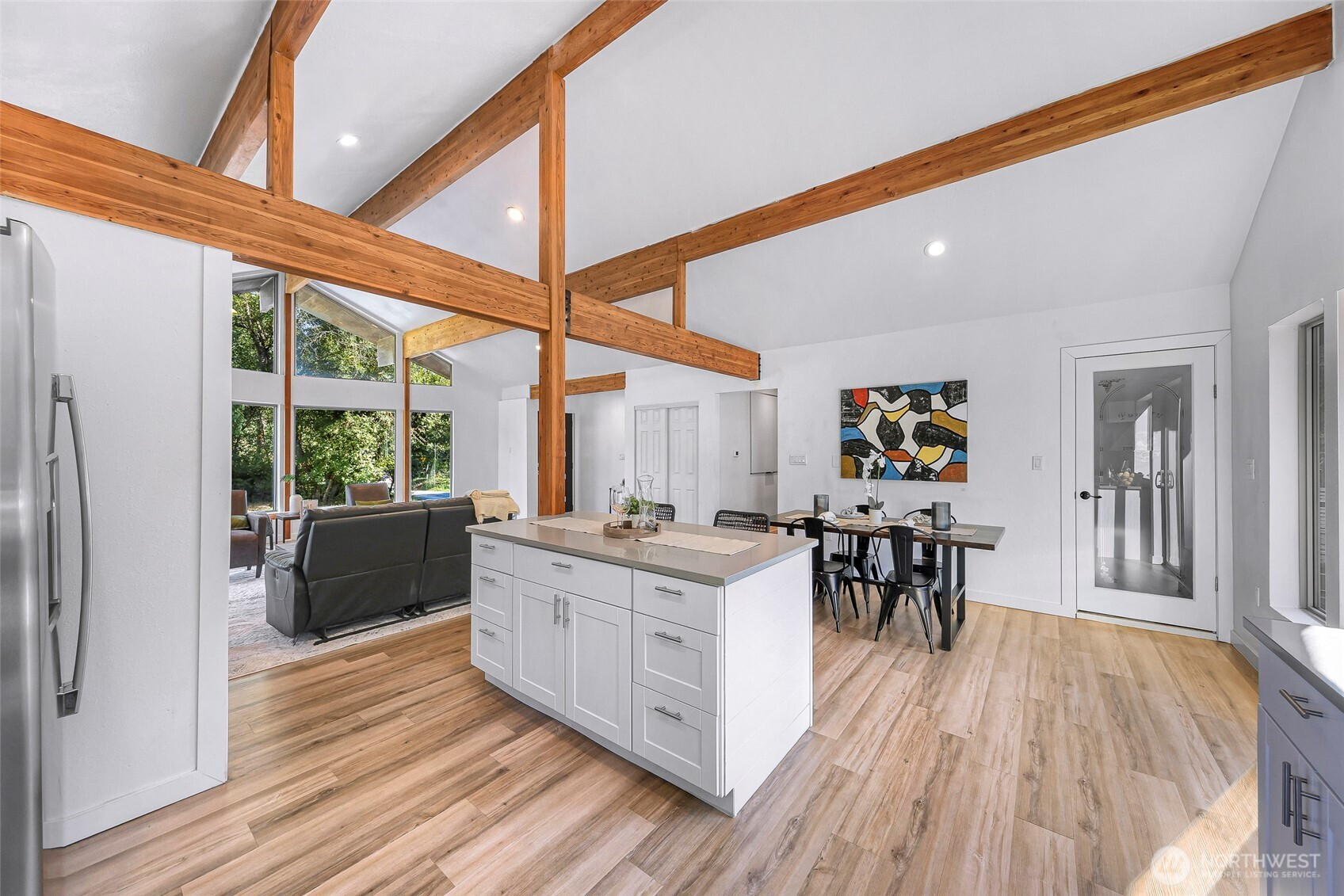 4104 Loomis Trail Road, Blaine, WA 98230