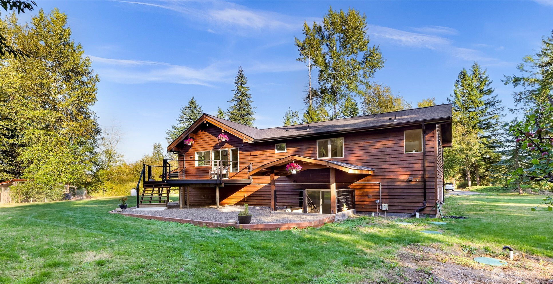 4104 Loomis Trail Road, Blaine, WA 98230