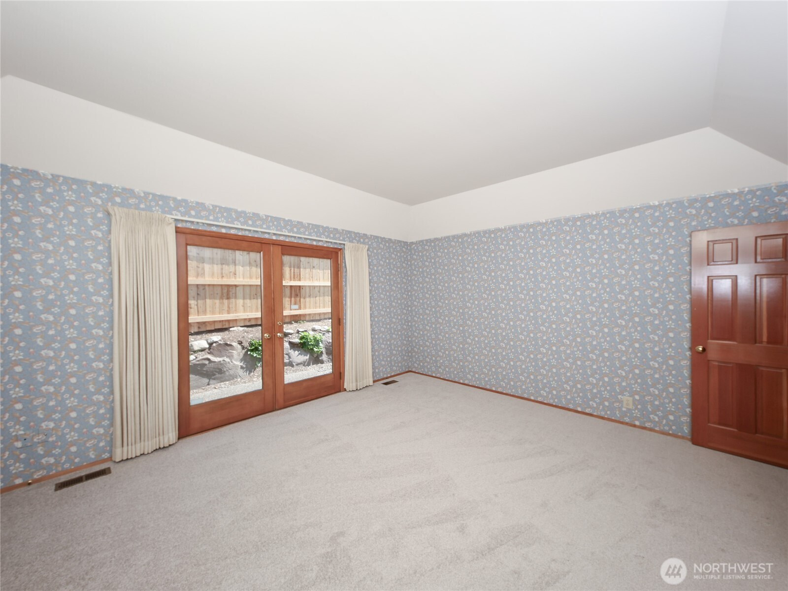 10705 57th Place W, Mukilteo, WA 98275