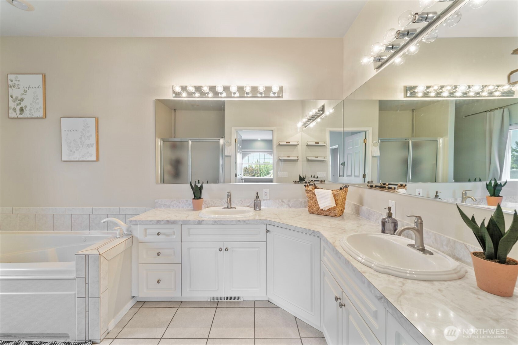 4949 Rau Lane, Richland, WA 99352