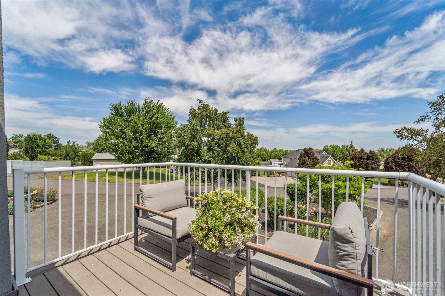 4949 Rau Lane, Richland, WA 99352