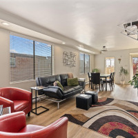 561 Lee Street, Seattle, WA 98109