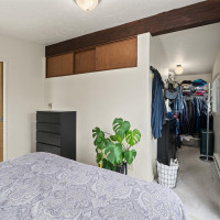 561 Lee Street, Seattle, WA 98109