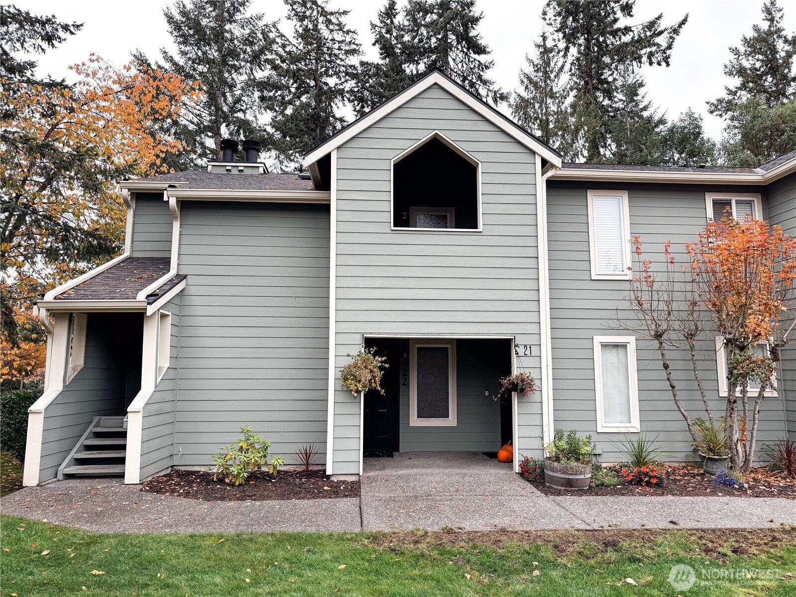 451 S 328th Street, Federal Way, WA 98003