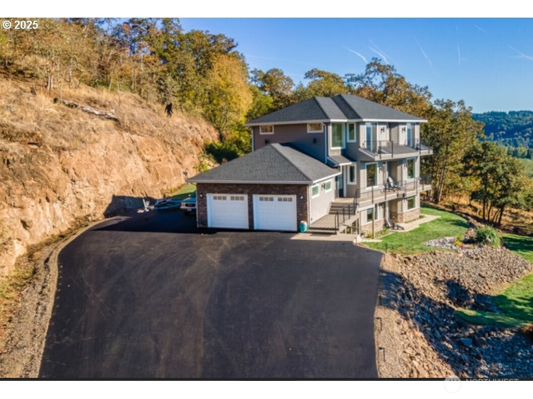 4300 OLD PACIFIC Highway S, Kelso, WA 98624