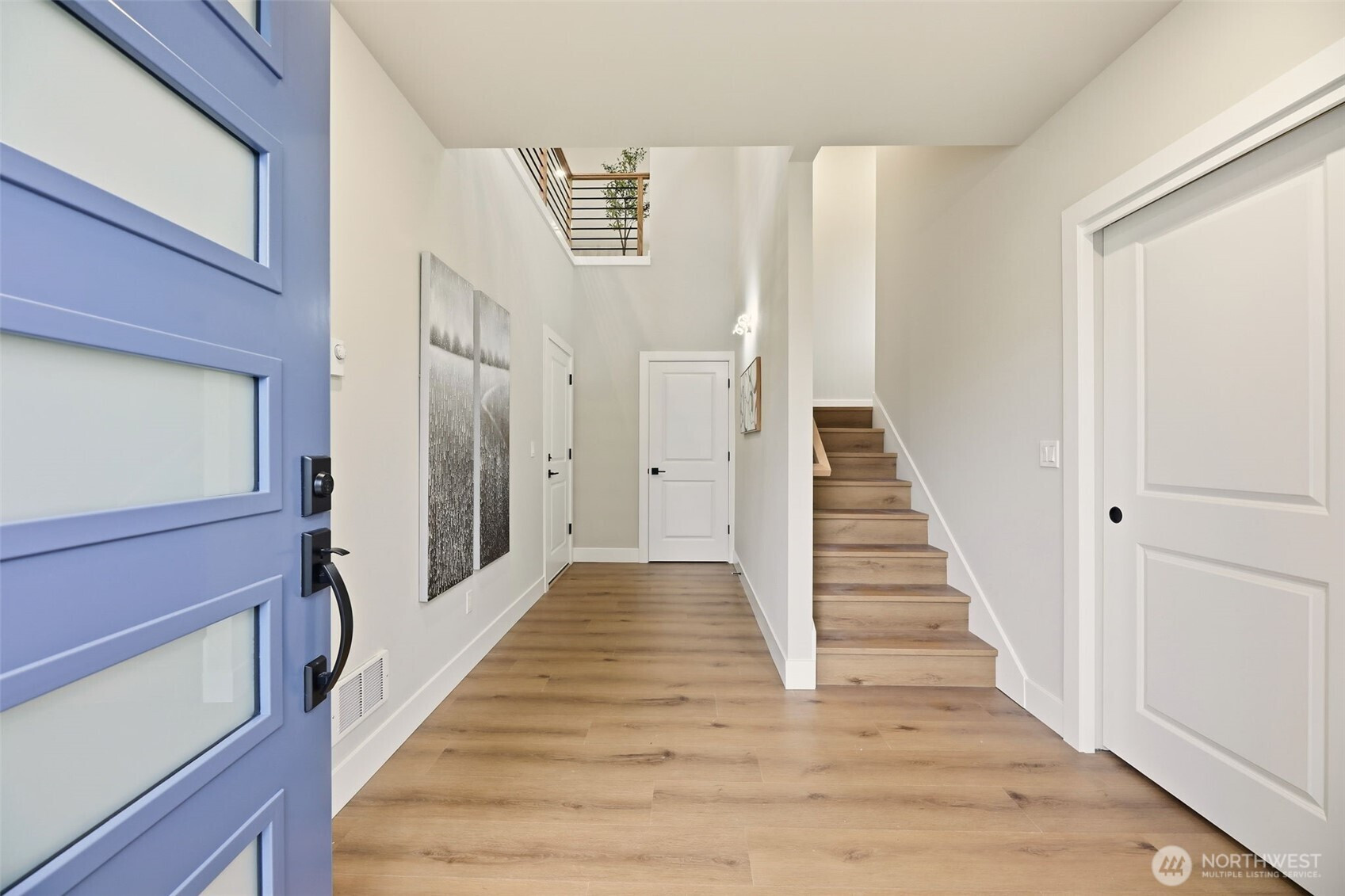 329 N 103rd Street, Seattle, WA 98133