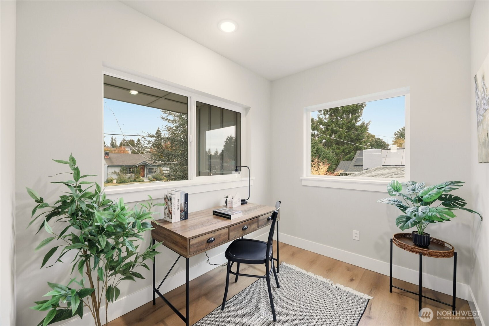 329 N 103rd Street, Seattle, WA 98133