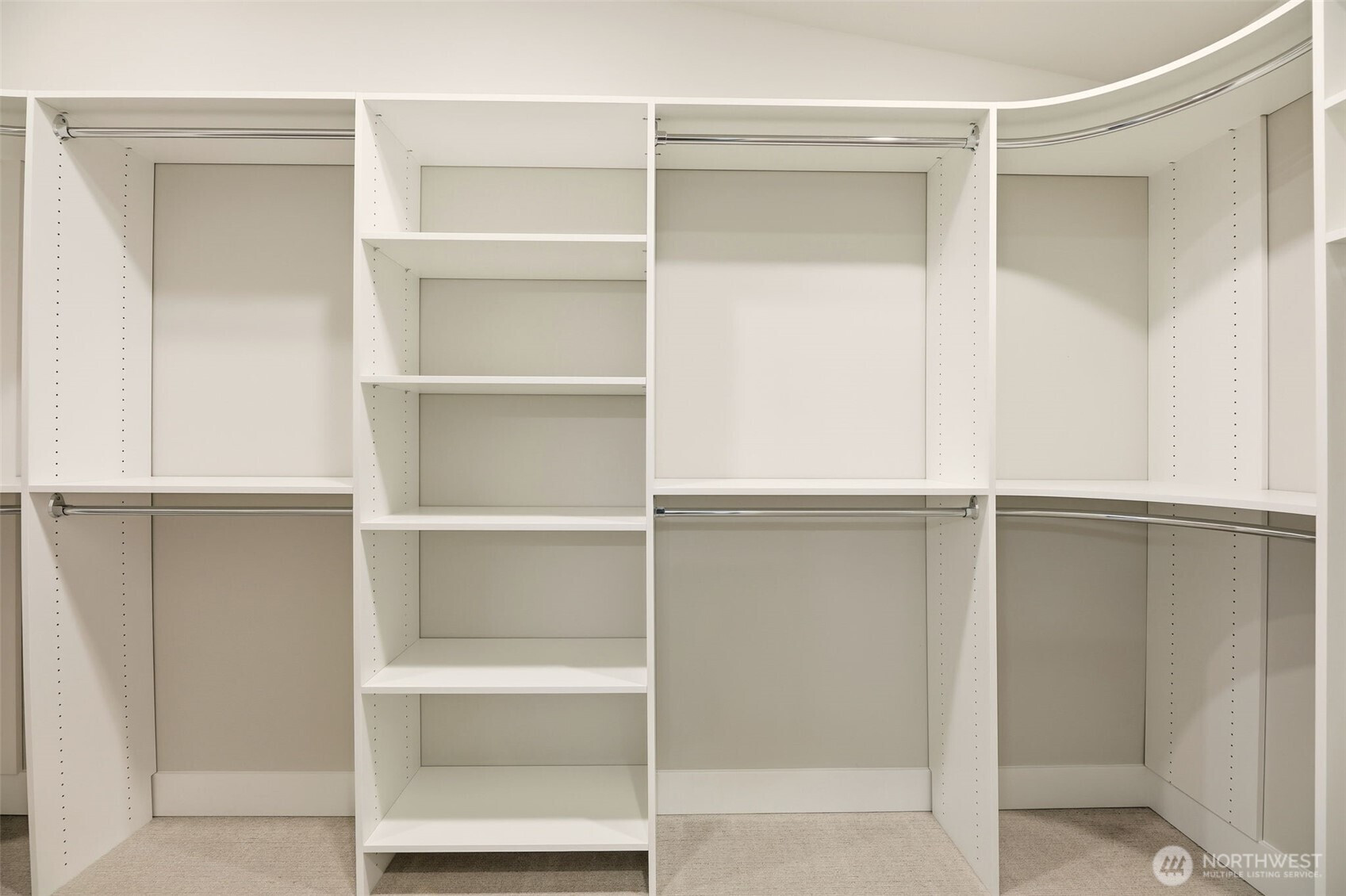 329 N 103rd Street, Seattle, WA 98133