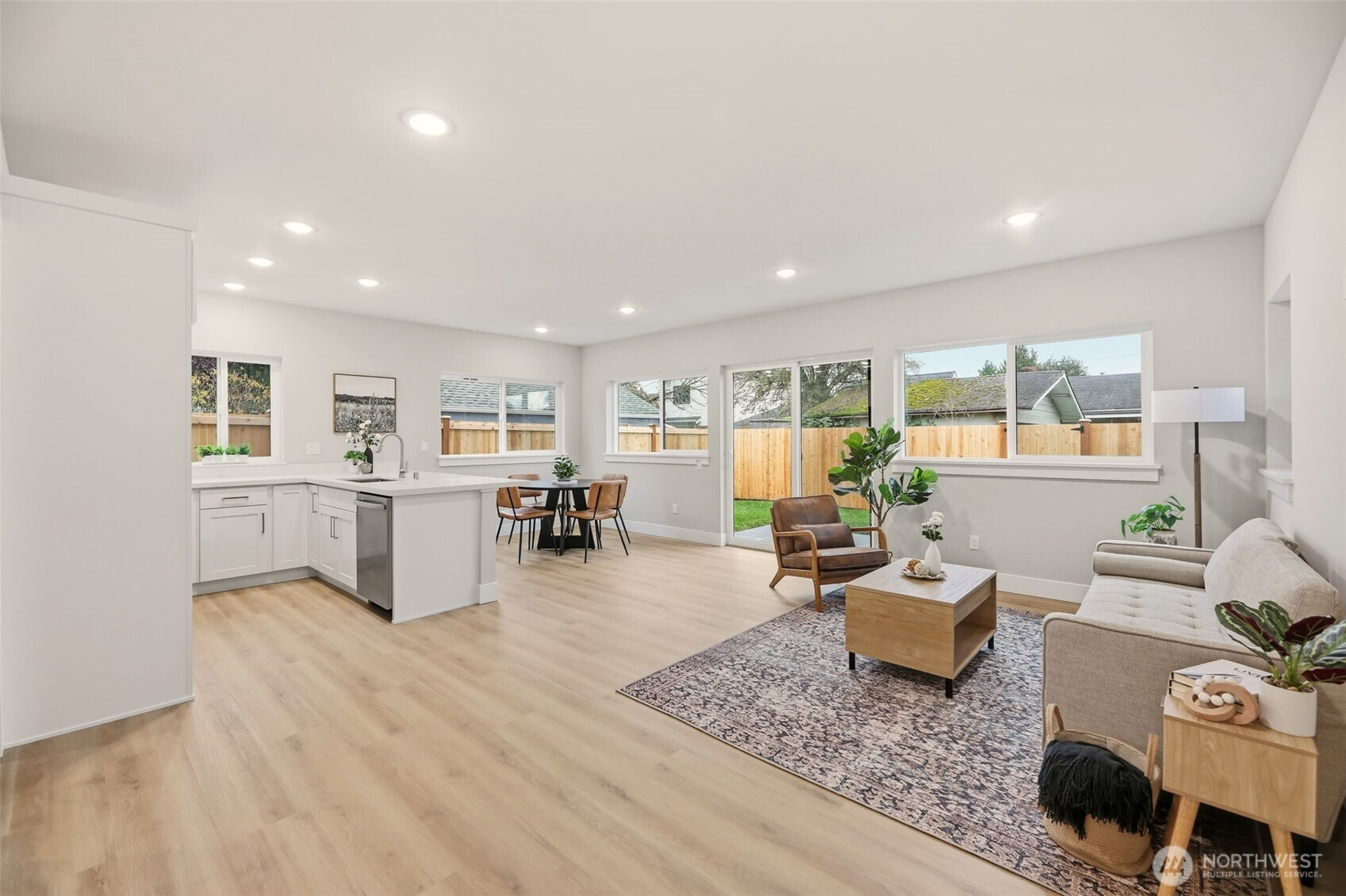 329 N 103rd Street, Seattle, WA 98133