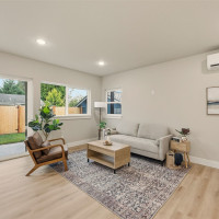 329 N 103rd Street, Seattle, WA 98133