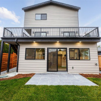 329 N 103rd Street, Seattle, WA 98133