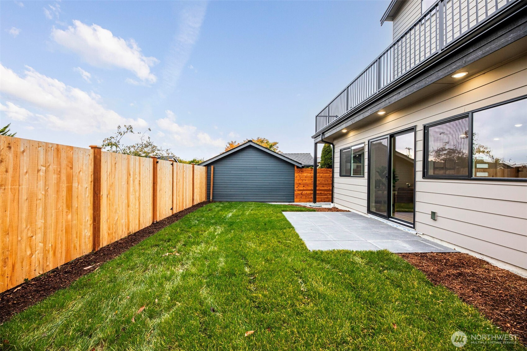 329 N 103rd Street, Seattle, WA 98133