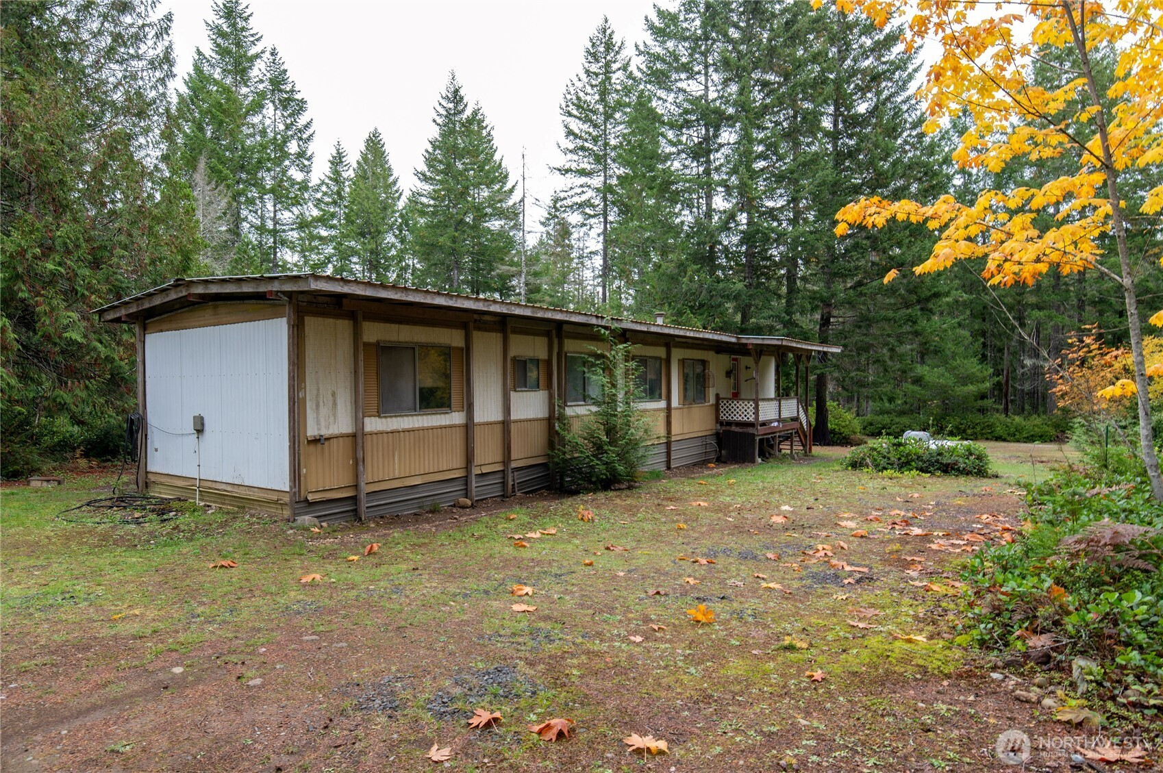292 NE Kissin Tree Lane, Tahuya, WA 98588