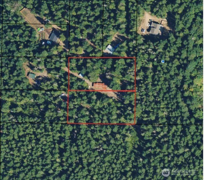 292 NE Kissin Tree Lane, Tahuya, WA 98588