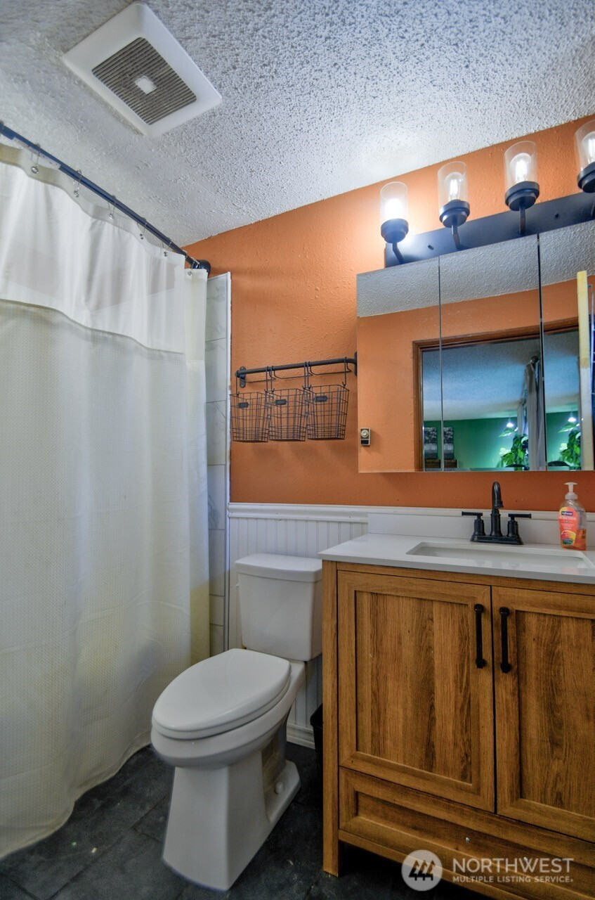 8548 178th Avenue SW, Rochester, WA 98579