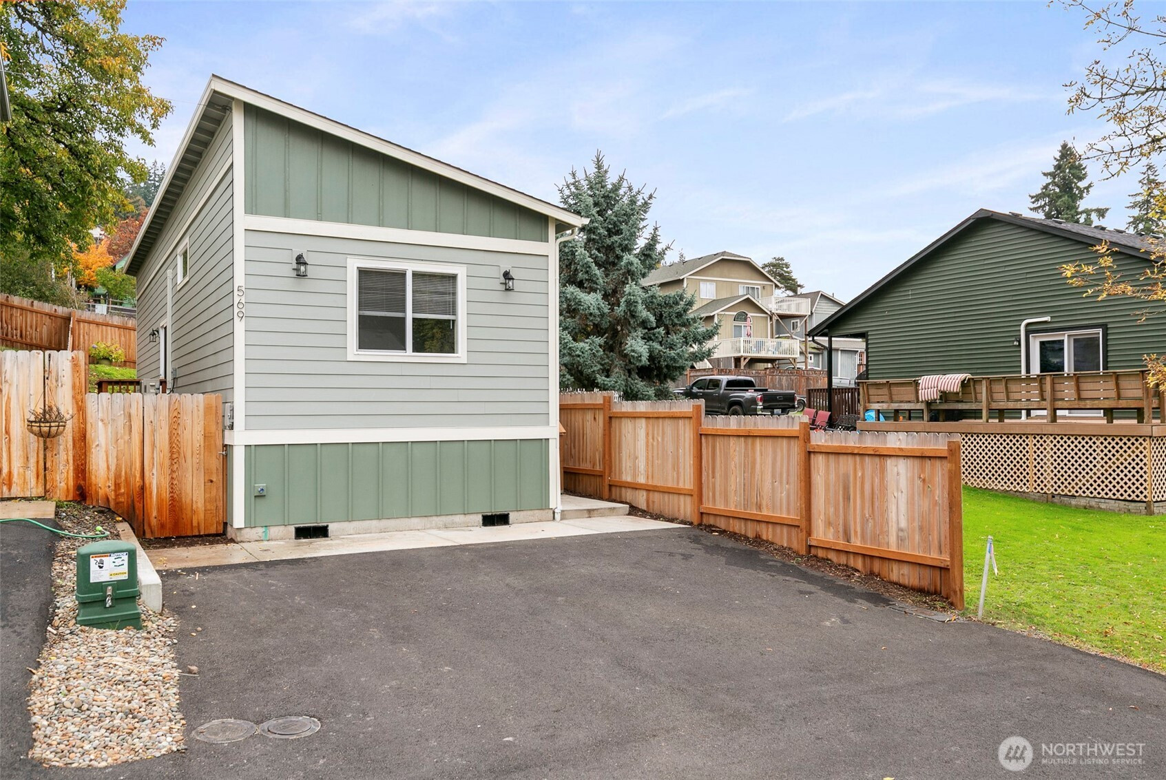 569 N 3rd, Kalama, WA 98625