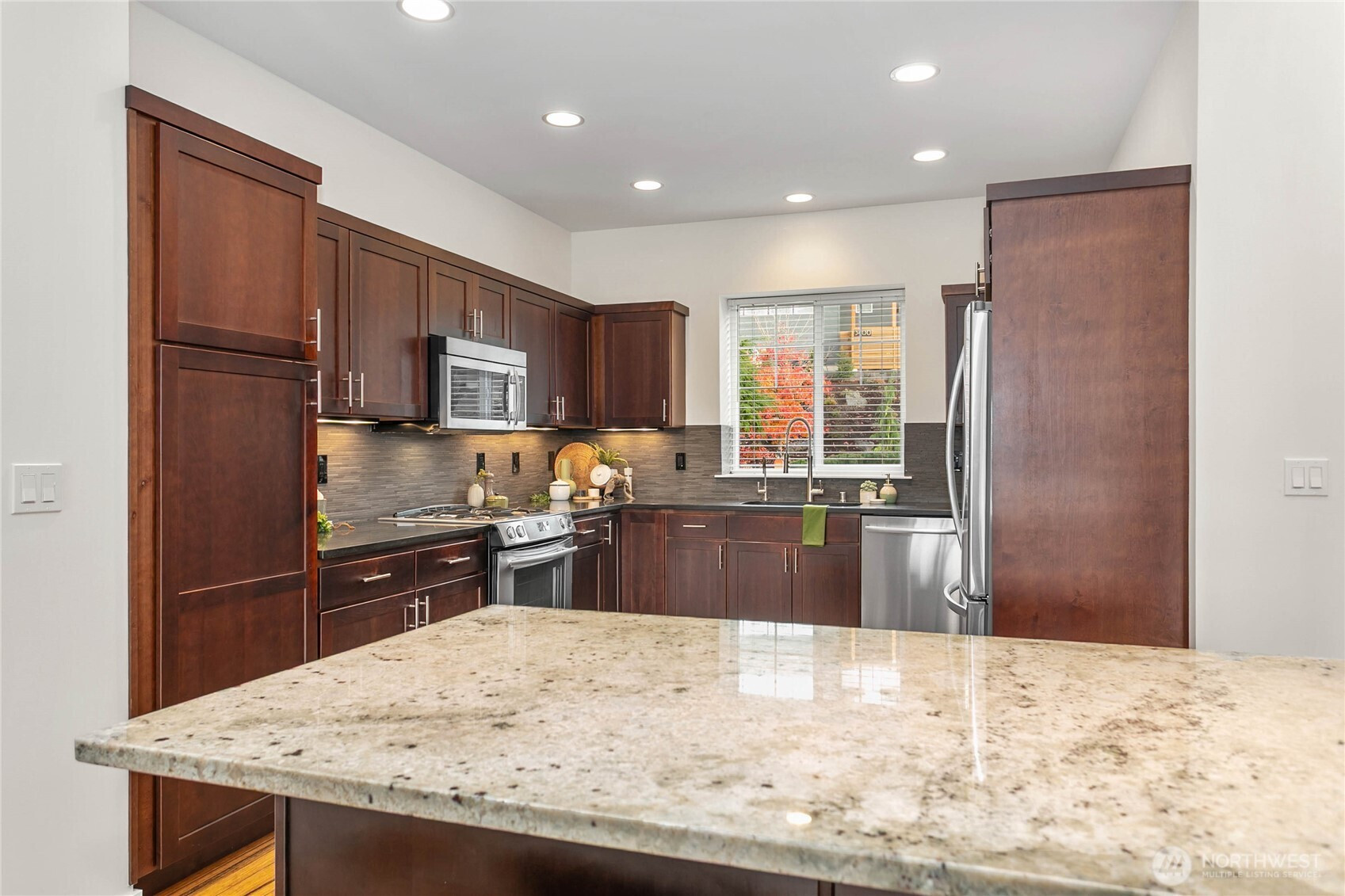 3403 Sussex Drive, Bellingham, WA 98226