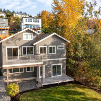 3403 Sussex Drive, Bellingham, WA 98226