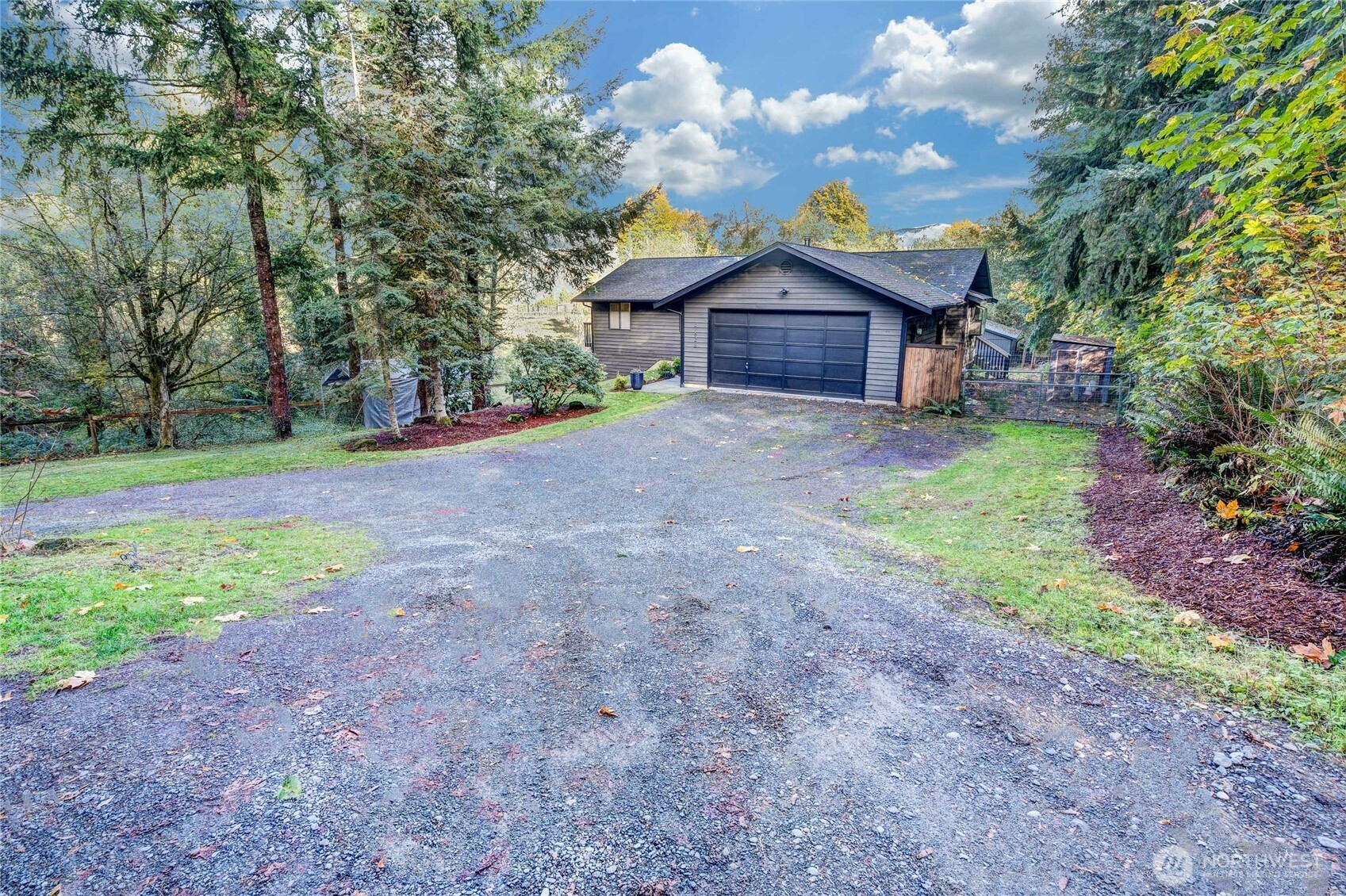 17628 252nd Avenue SE, Maple Valley, WA 98038