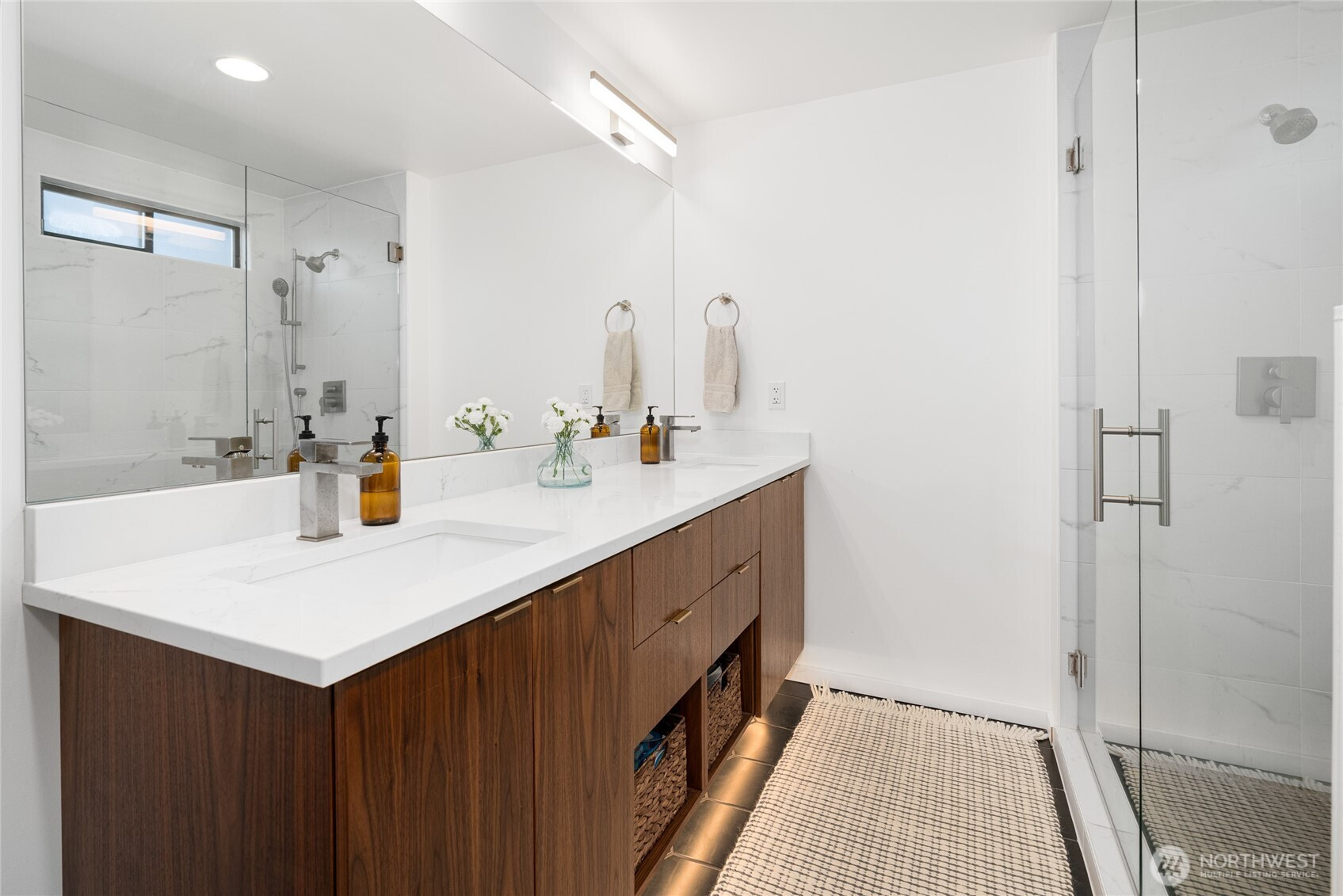 17628 252nd Avenue SE, Maple Valley, WA 98038