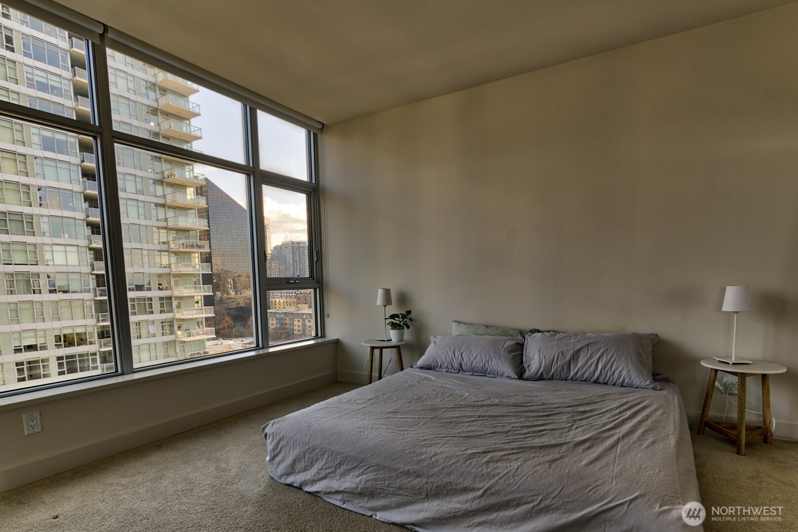 583 Battery Street, Seattle, WA 98121