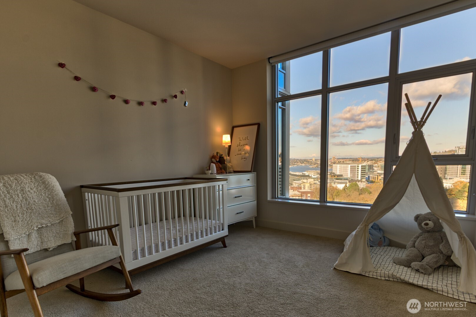 583 Battery Street, Seattle, WA 98121