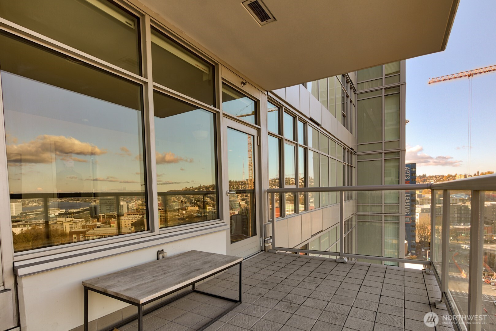 583 Battery Street, Seattle, WA 98121