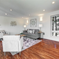 2636 22nd Avenue W, Seattle, WA 98199